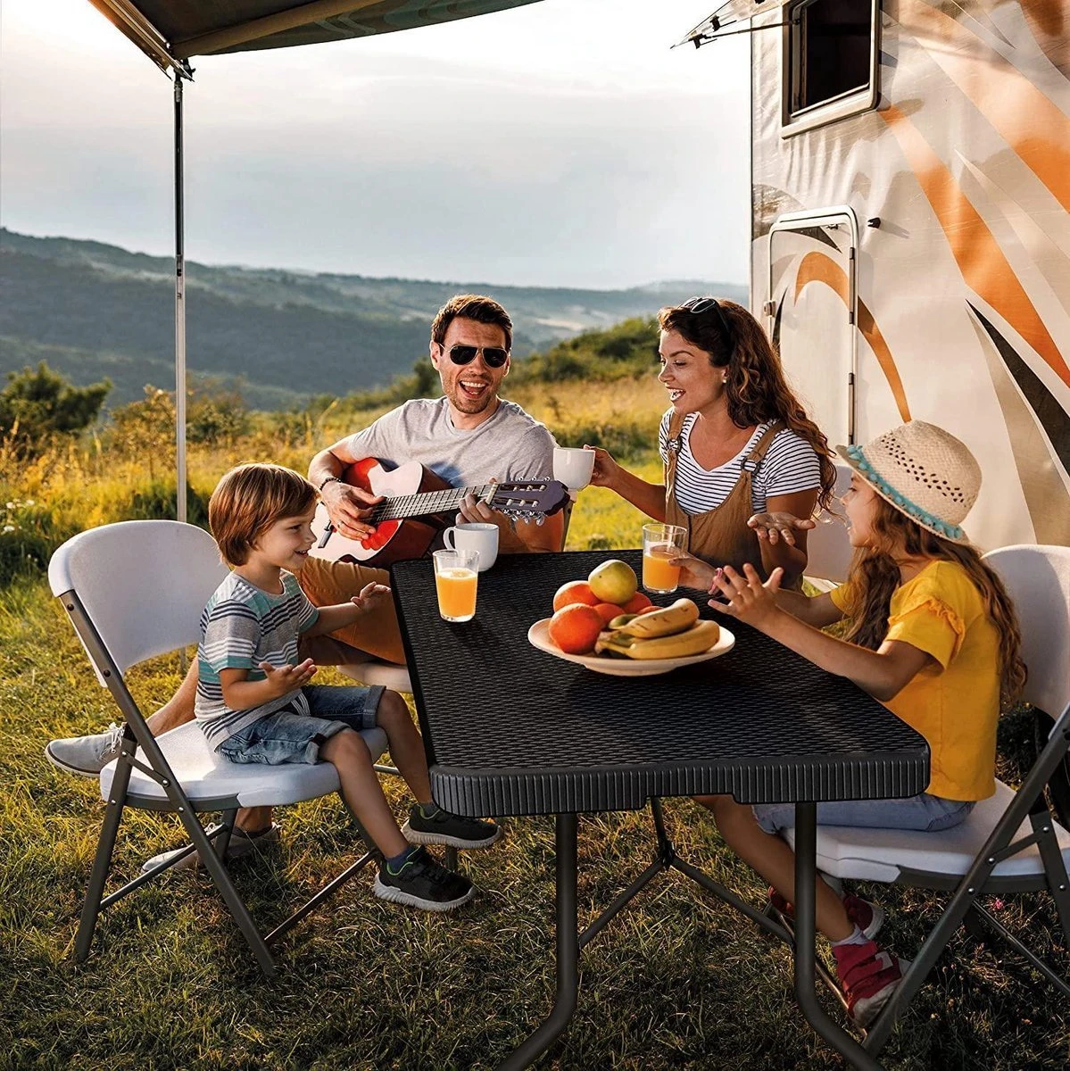 Lenx Klaptafel - Inklapbare Tafel - Opvouwbare Tuintafel - Vouwtafel - Inclusief Handvat En 2 Tafelkleden - 180x75x74cm - 6 Tot 8 Personen 8 Lenx Klaptafel - Inklapbare Tafel - Opvouwbare Tuintafel - Vouwtafel - Inclusief Handvat En 2 Tafelkleden - 180x75x74cm - 6 Tot 8 Personen - Afbeelding 8