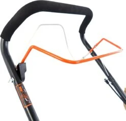 FUXTEC Grasmaaier Benzine - 46cm - Zelfrijdend / Zelftrekkend / Achterwielaandrijving - Mulchfunctie - Opvangbak 50L - FX-RM4646 -Tuin En Buiten 1200x1150