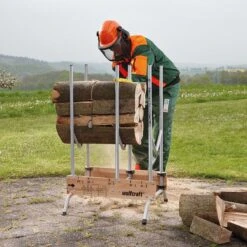 Wolfcraft - Professionele Zaagbok - Voor Kettingzaag - Hout - Opbouwbare, Stabiele Zaagbok Voor Brandhout - 5121000 - 10 JAAR GARANTIE 19 Wolfcraft - Professionele Zaagbok - Voor Kettingzaag - Hout - Opbouwbare, Stabiele Zaagbok Voor Brandhout - 5121000 - 10 JAAR GARANTIE -Tuin En Buiten 1200x1200 442