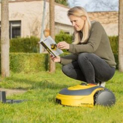 Powerplus POWXG6305 Robotmaaier - 18V - Voor Gazons Tot Ca. 500m² - Maaibreedte 180mm - Incl. Laadstation En Accessoires 22 Powerplus POWXG6305 Robotmaaier - 18V - Voor Gazons Tot Ca. 500m² - Maaibreedte 180mm - Incl. Laadstation En Accessoires -Tuin En Buiten 1200x1200 472