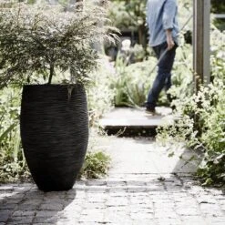 Capi Europe - Vaas Elegant Deluxe Rib NL - 56x84 - Zwart - Voor Binnen En Buiten - KBLR1132 -Tuin En Buiten 1200x1200 782