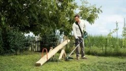 Bosch AFS 23-37 Bosmaaier - 950 W - Op Snoer - Incl. Mes En Draad 13 Bosch AFS 23-37 Bosmaaier - 950 W - Op Snoer - Incl. Mes En Draad -Tuin En Buiten 1200x675 13