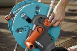 GARDENA - AquaRoll CleverRoll S Set Slangenwagen - Incl. 20 M Slang - Maximaal 40 M Opbergcapaciteit -Tuin En Buiten 1200x800 164