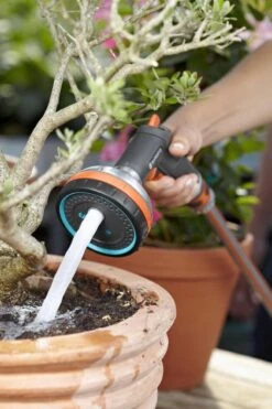 GARDENA - Premium Multifunctionele Broeskop - Exclusief Verlengsteel -Tuin En Buiten 799x1200 8