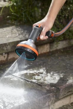 GARDENA - Premium Multifunctionele Broeskop - Exclusief Verlengsteel -Tuin En Buiten 799x1200 9