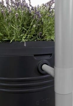 Elho Green Basics Regenton - Regenton - Living Black - Buiten - 200 Liter 37 Elho Green Basics Regenton - Regenton - Living Black - Buiten - 200 Liter -Tuin En Buiten 823x1200