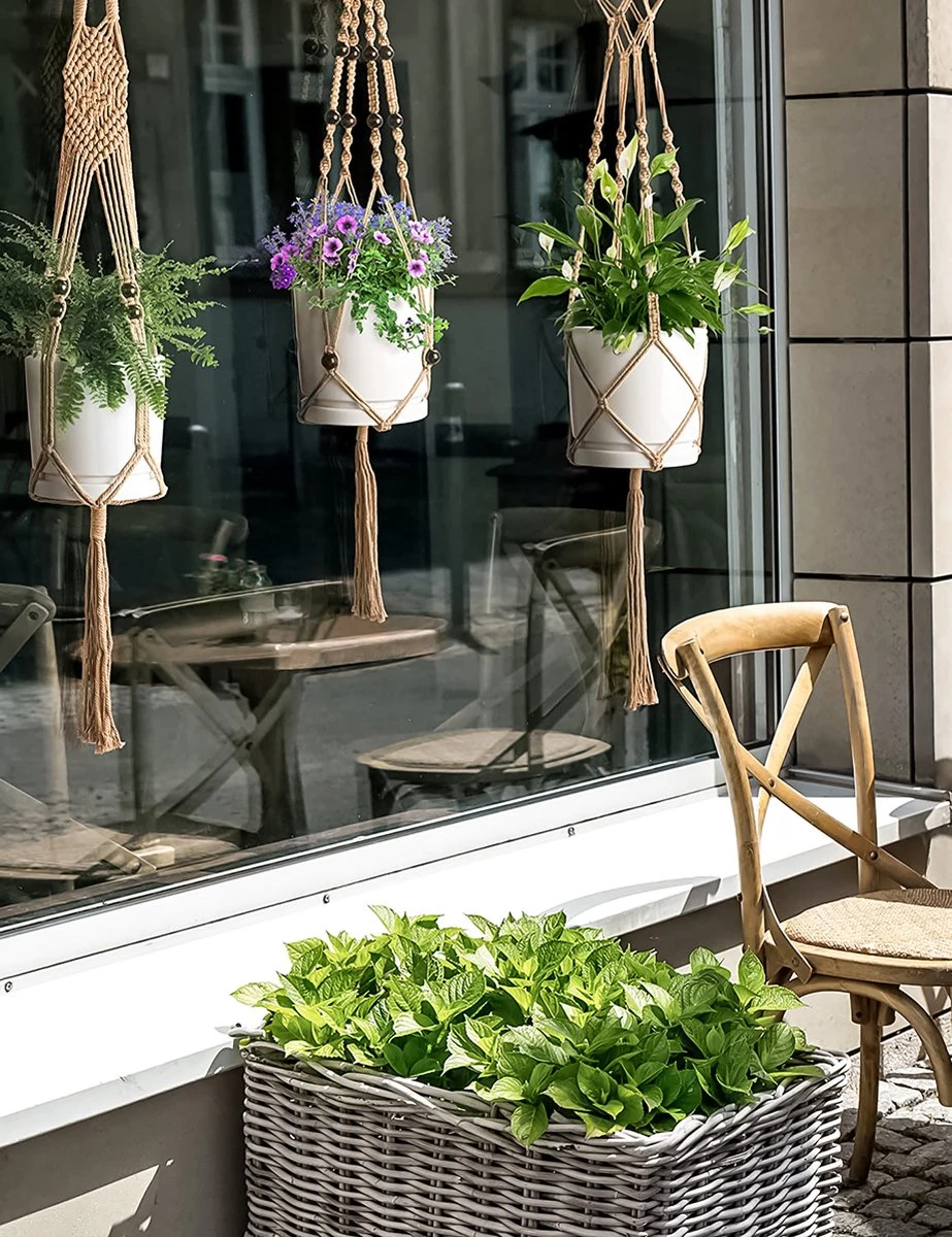 4 Stuks Luxe Jute Plantenhangers - Boho Handgeweven Katoen Hangpot Voor Binnen/Buiten - Hangende Bloempot Met Kralen - Macramé Touw/Koord Hangplant Houder - Bohemian Wandhanger Decoratie - Plant Hanger - Verticale Tuin Bloempothouder Planthanger 3 4 Stuks Luxe Jute Plantenhangers - Boho Handgeweven Katoen Hangpot Voor Binnen/Buiten - Hangende Bloempot Met Kralen - Macramé Touw/Koord Hangplant Houder - Bohemian Wandhanger Decoratie - Plant Hanger - Verticale Tuin Bloempothouder Planthanger - Afbeelding 3